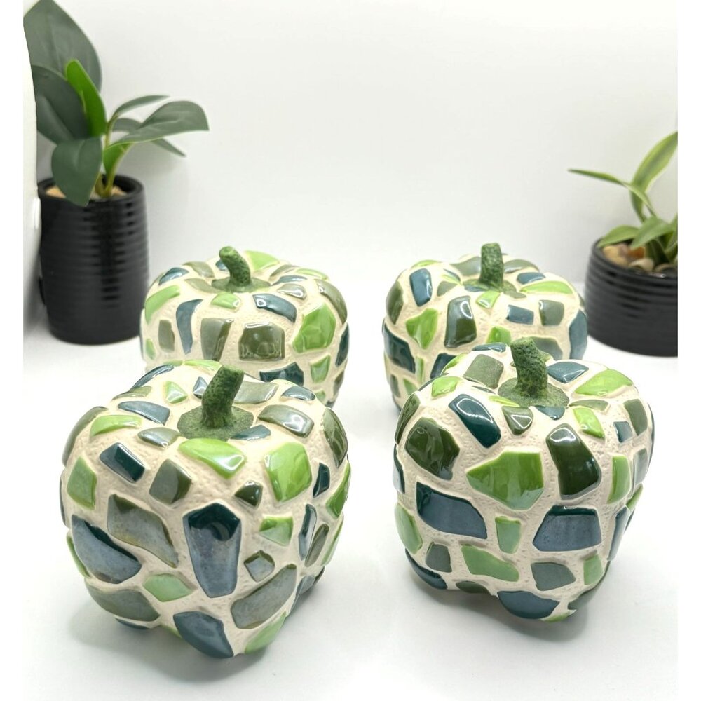 Grassland Road Mosaic Decorative Ceramic Pepper Green and White Set of 4
